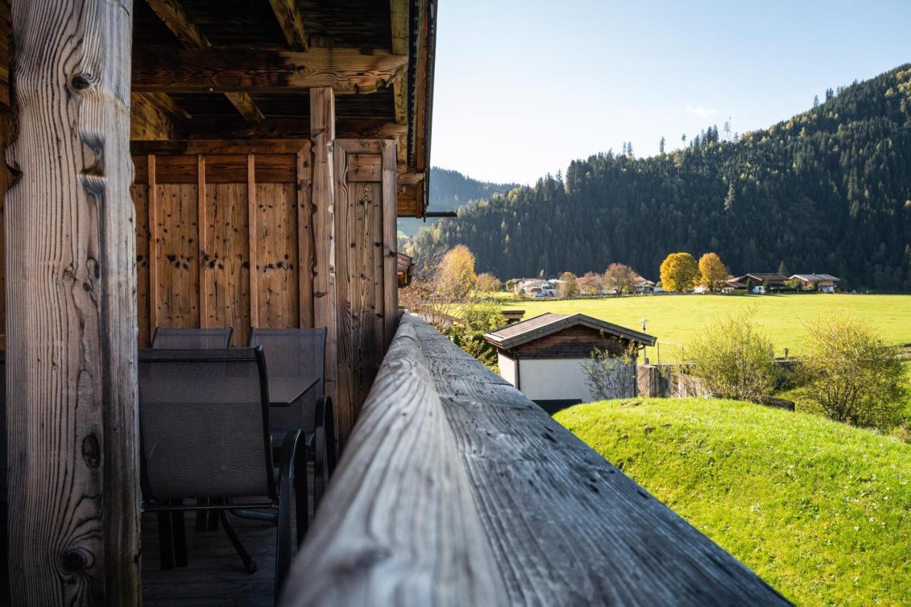 Alpin Residenzen Panoramabahn by Alpina-Holiday Hollersbach im Pinzgau Exterior foto